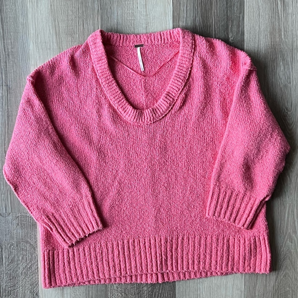 Free People Coral Pink V-Neck Oversized Sweater - Picture 7 of 13